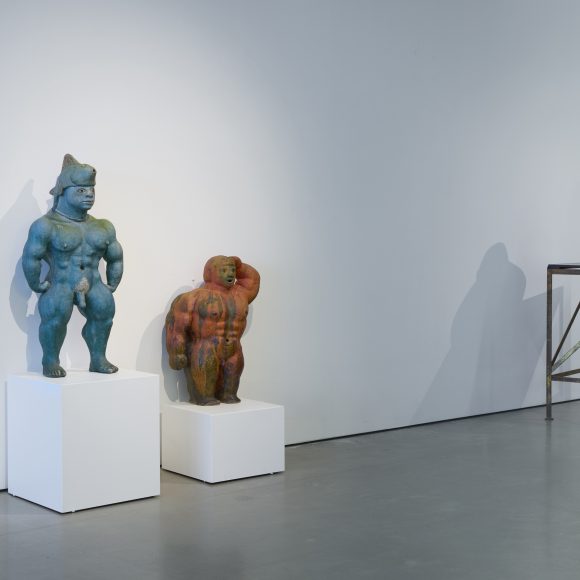 Interiööri Teemu Luodon monet kasvot -näyttelystä. Kuva: Jussi Koivunen